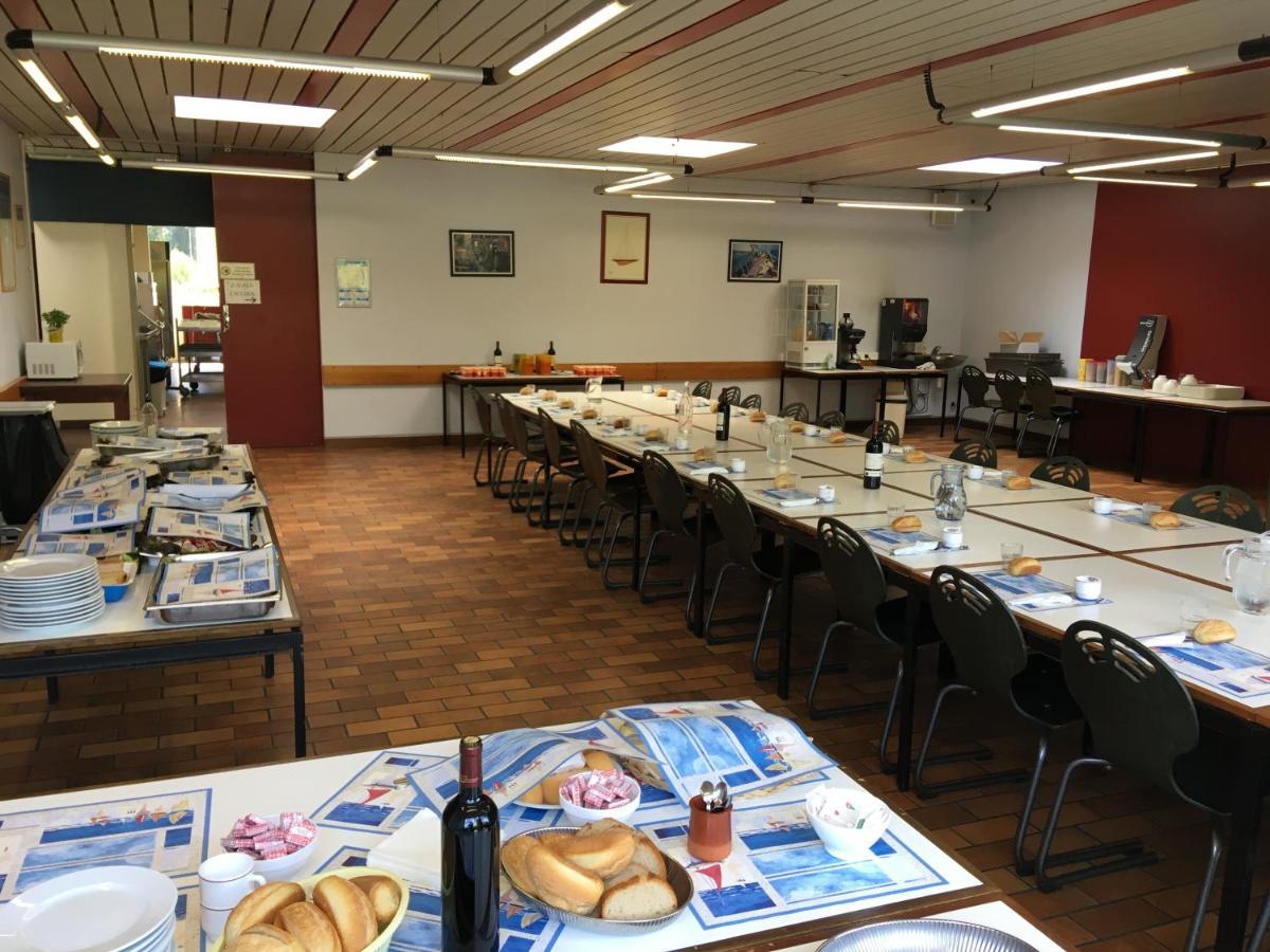Auberge De Jeunesse Hi Lorient Ngoại thất bức ảnh